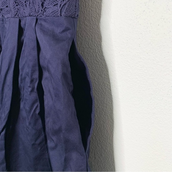 Vineyard Vines Leaf Lace Dress in Blue size 00 - Picture 7 of 9